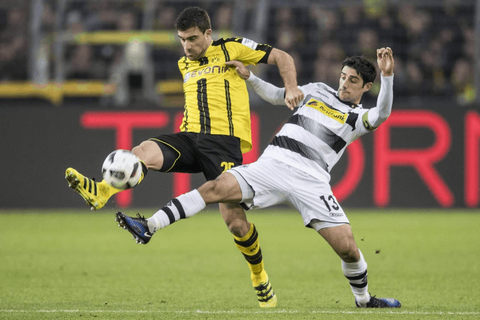 Soi kèo Monchengladbach vs Borussia Dortmund